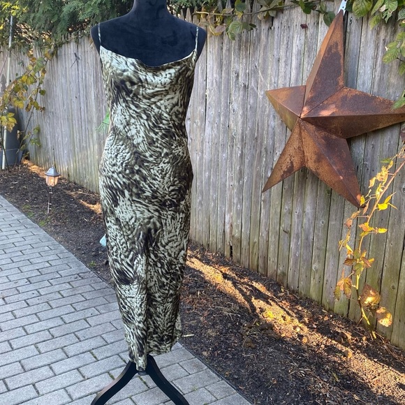 Good American Jungle Print Slip Dress NWT - Picture 4 of 11